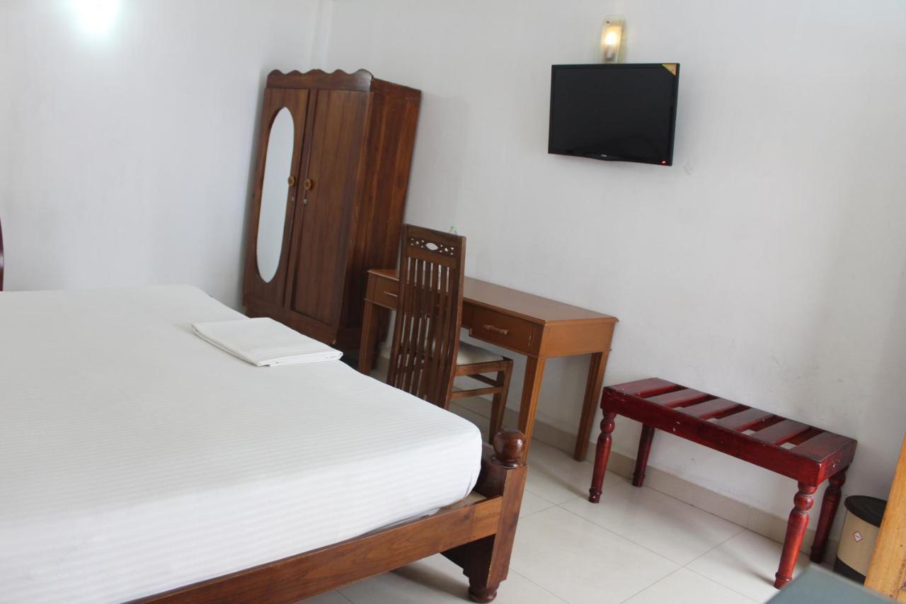 Green Grass Hotel & Restaurant Jaffna Luaran gambar