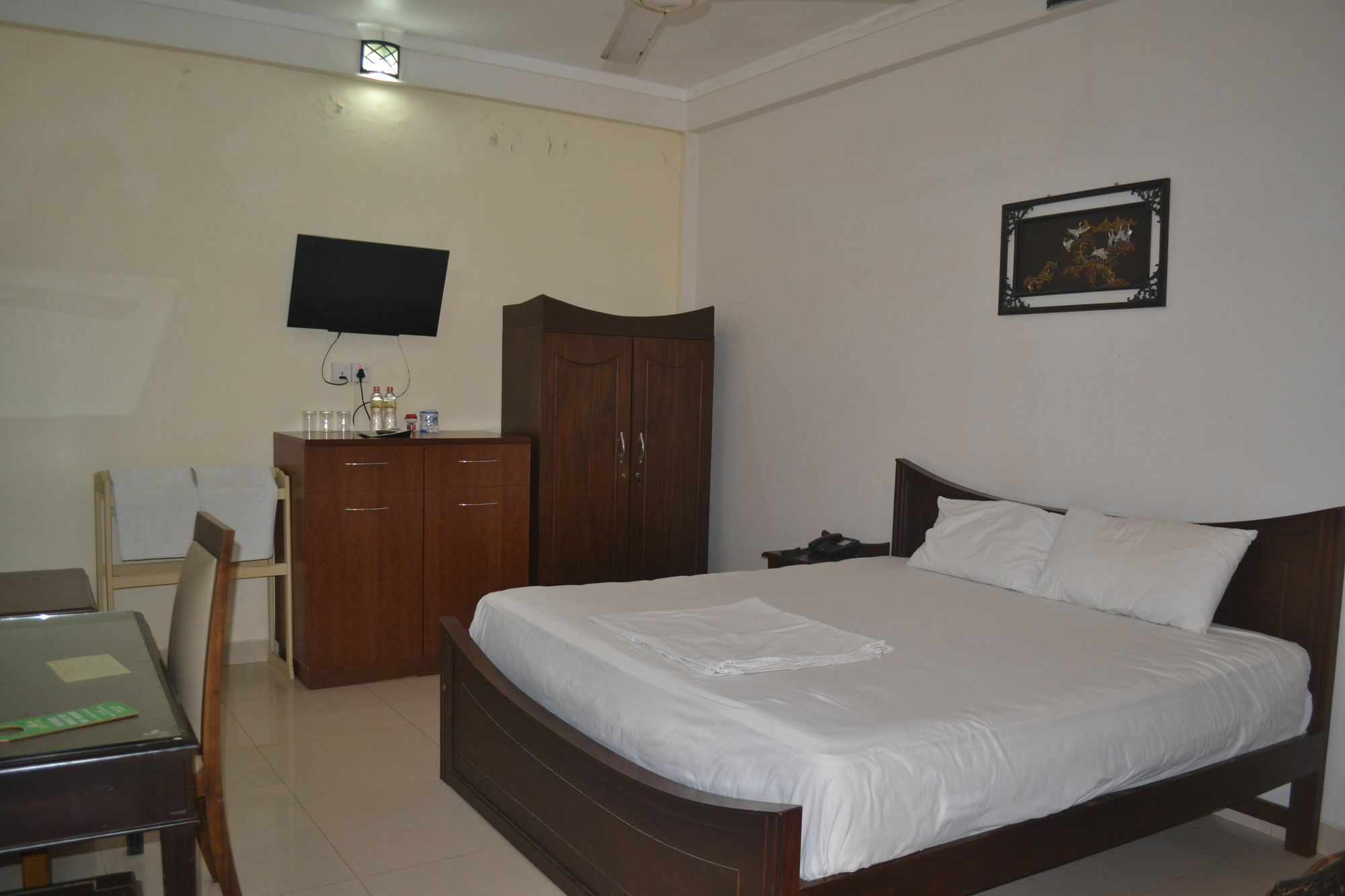 Green Grass Hotel & Restaurant Jaffna Luaran gambar